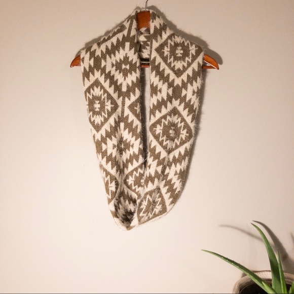 Accessories - Aztec Infinity Scarf